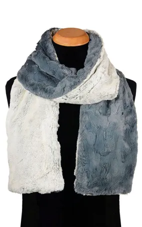 Men's Two-Tone Classic Scarf in Frosted Faux Furs